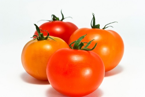 夏野菜のトマトの栄養と効能